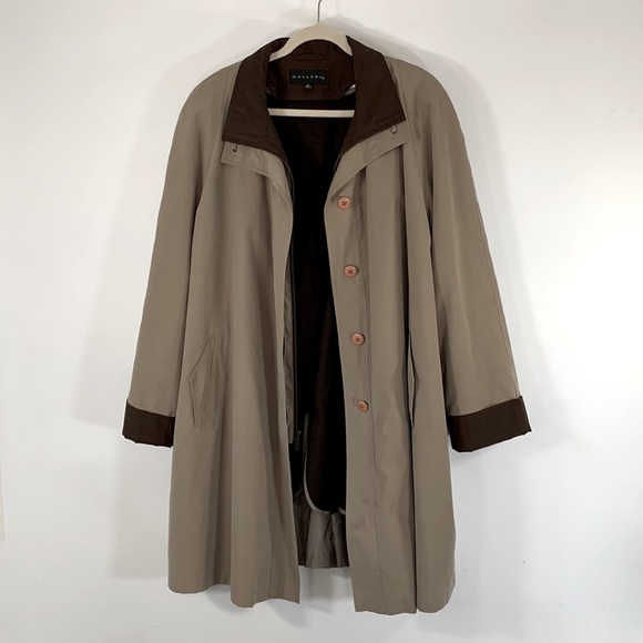 Gallery Classic Zip Up Detachable Liner Women’s Size XL Tan Long Trench Coat - Picture 2 of 14